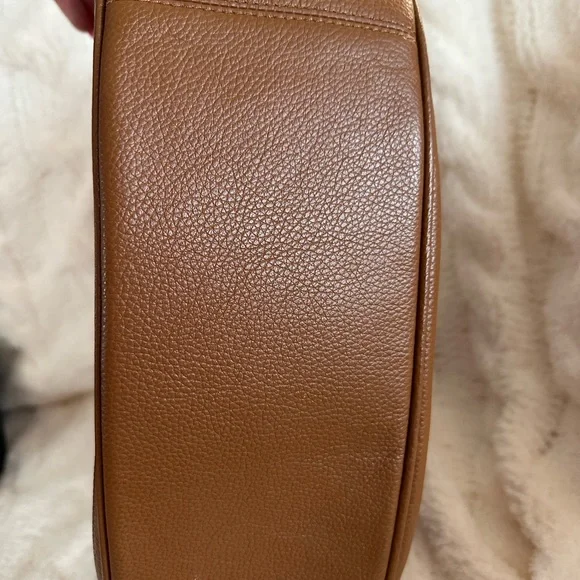 Coach Brown Hobo Bag with Leather Material and Crescent Shape - Picture 12 of 12